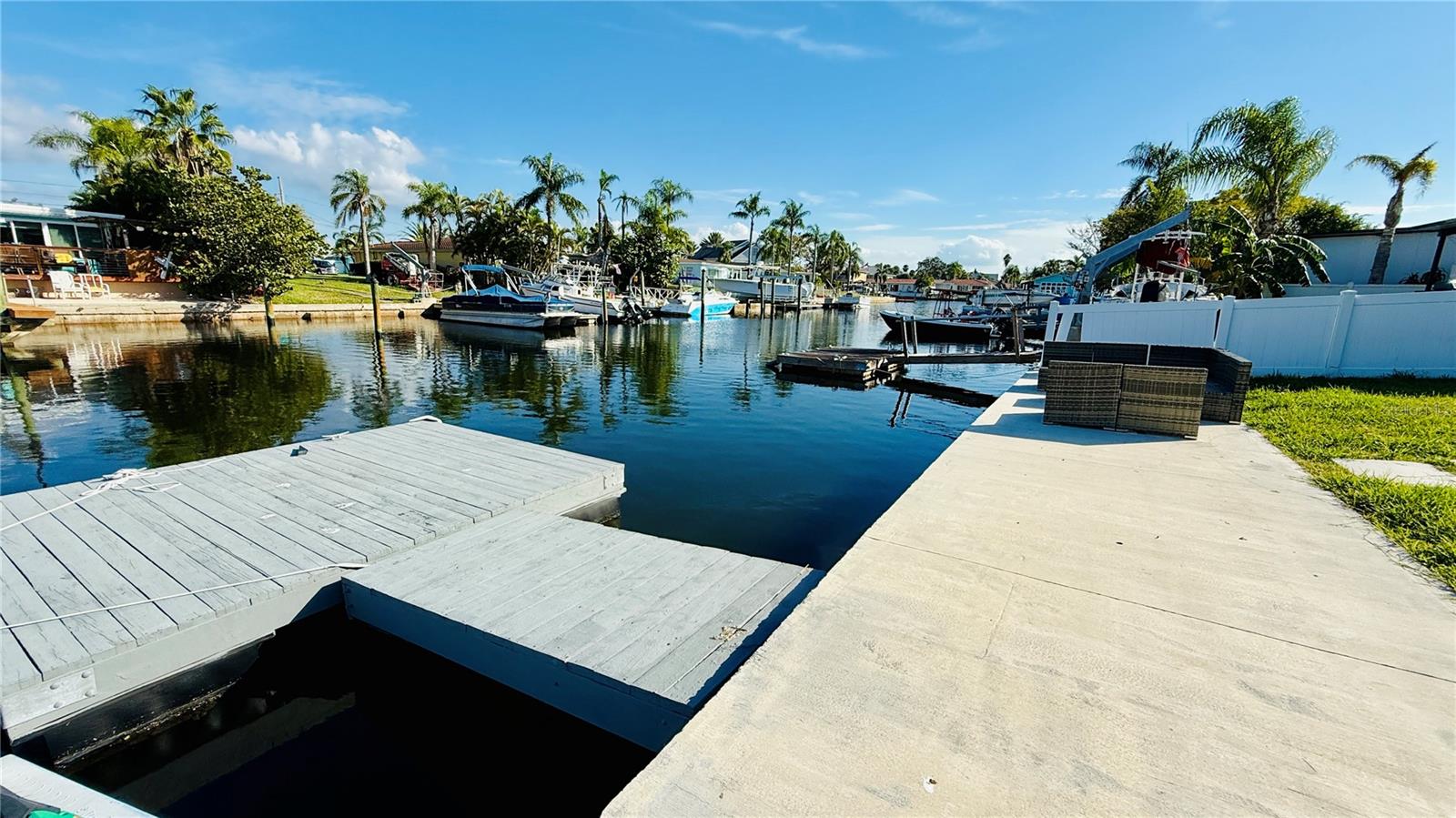 FLOR A MAR - Residential