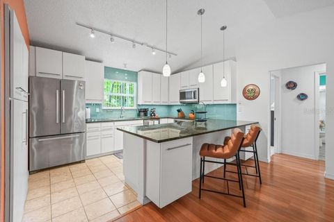 Tiny photo for 658 Clark Court, Mount Dora, FL 32757 (MLS # G5110094)