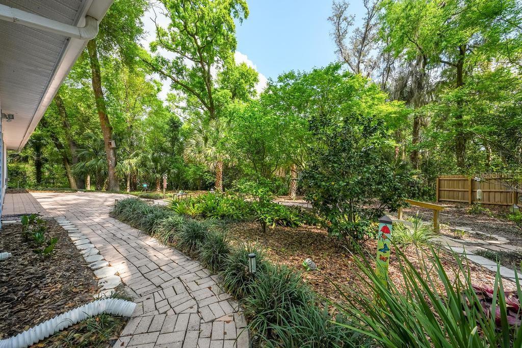 MOUNT DORA HIGHLANDS MOUNT DORA - Residential