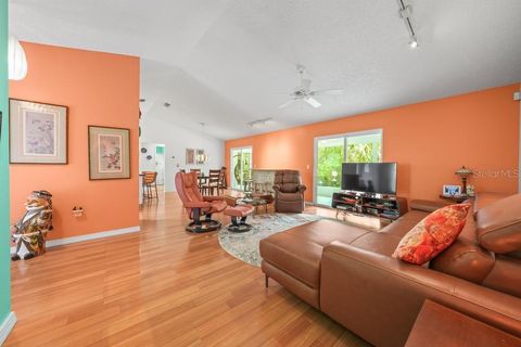 Tiny photo for 658 Clark Court, Mount Dora, FL 32757 (MLS # G5110094)