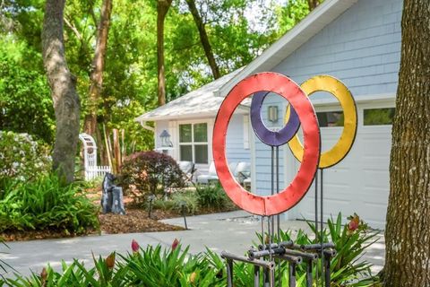 Tiny photo for 658 Clark Court, Mount Dora, FL 32757 (MLS # G5110094)