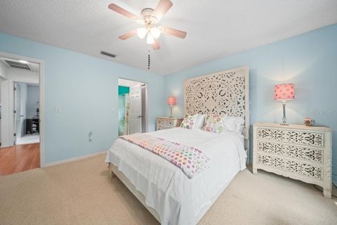 Tiny photo for 658 Clark Court, Mount Dora, FL 32757 (MLS # G5110094)