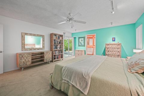 Tiny photo for 658 Clark Court, Mount Dora, FL 32757 (MLS # G5110094)