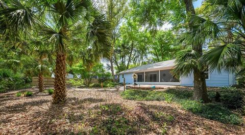 Tiny photo for 658 Clark Court, Mount Dora, FL 32757 (MLS # G5110094)