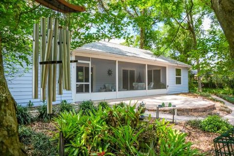 Tiny photo for 658 Clark Court, Mount Dora, FL 32757 (MLS # G5110094)