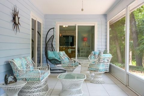 Tiny photo for 658 Clark Court, Mount Dora, FL 32757 (MLS # G5110094)