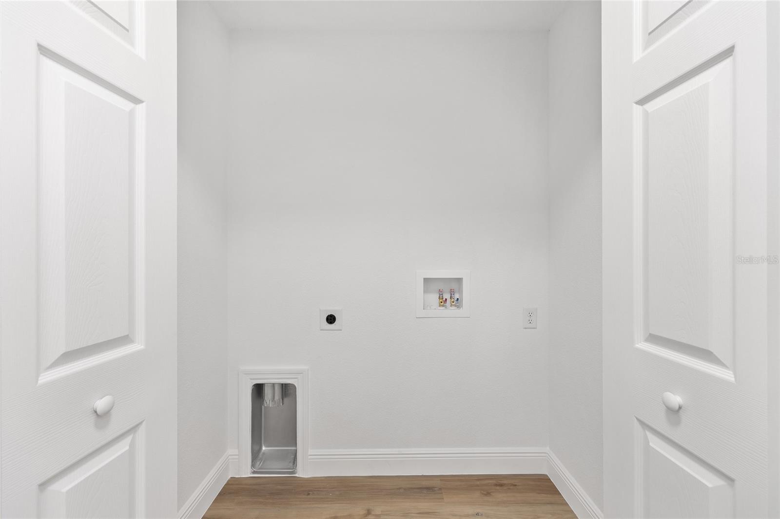 BELLEVIEW HEIGHTS ESTATE - Residential