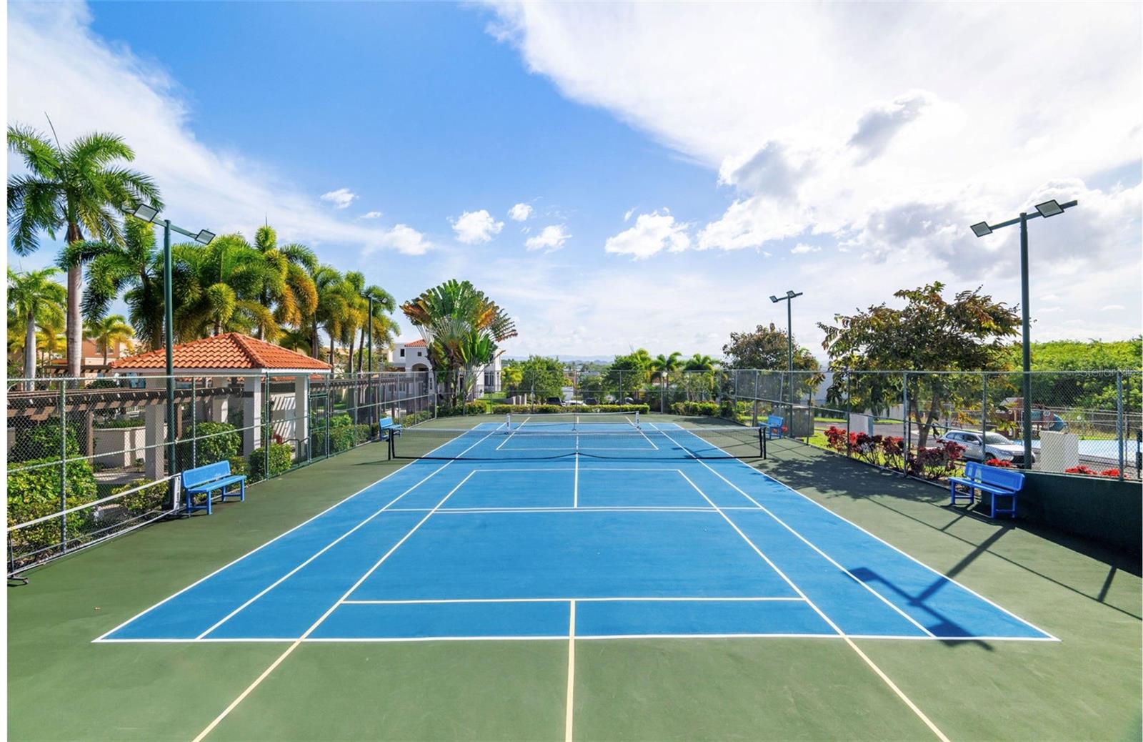 TREASURE POINT - Residential