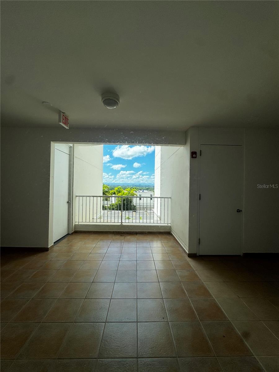 TREASURE POINT - Residential