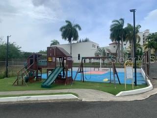 TREASURE POINT - Residential