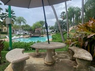 TREASURE POINT - Residential