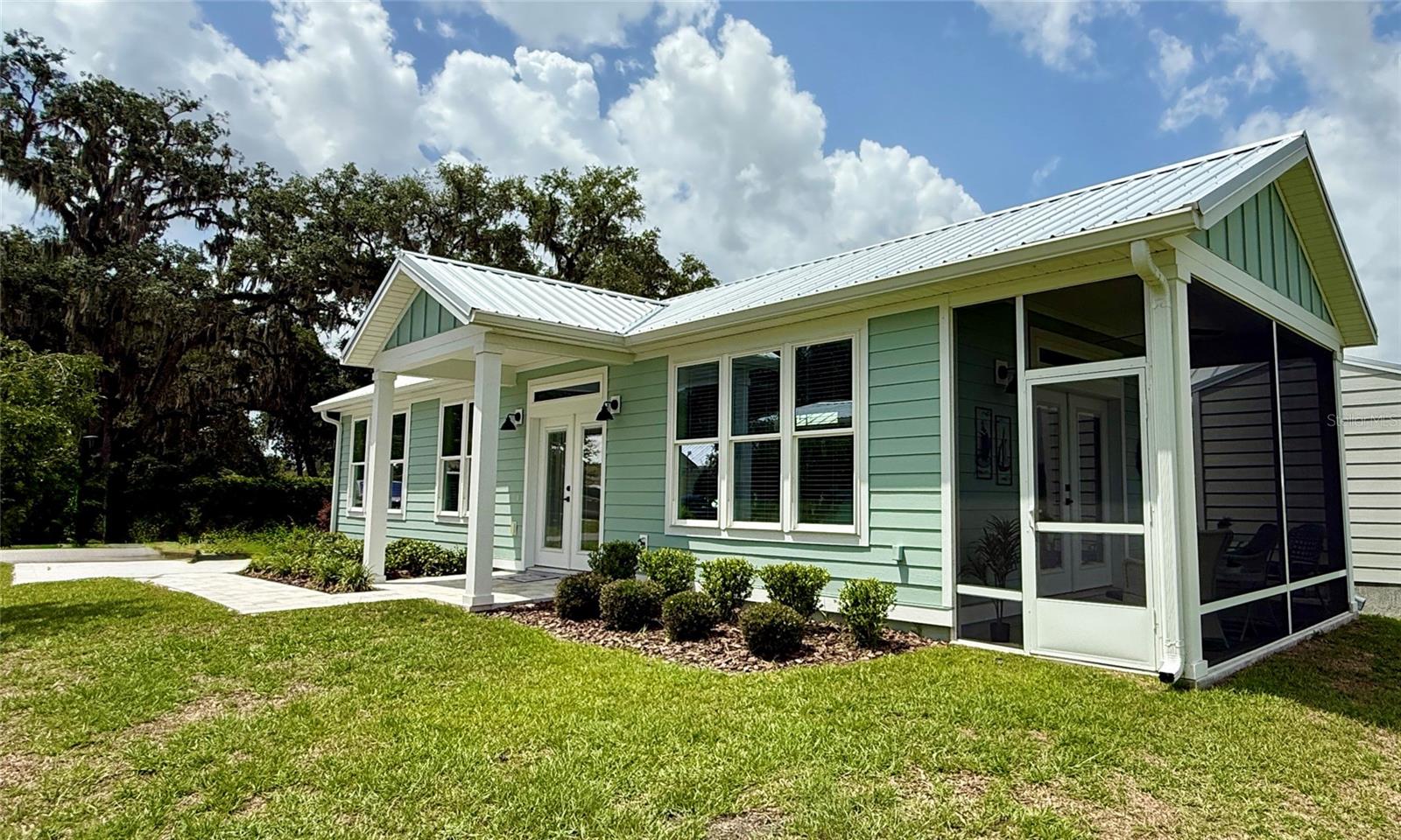 12110 GRAND OAK LANE