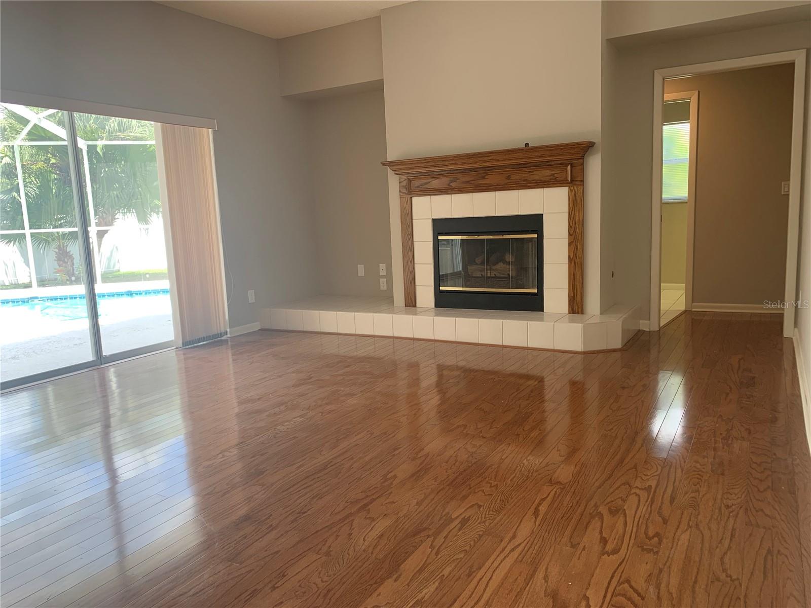 BOOT RANCH - EAGLE TRACE - PH B-II - Residential Lease