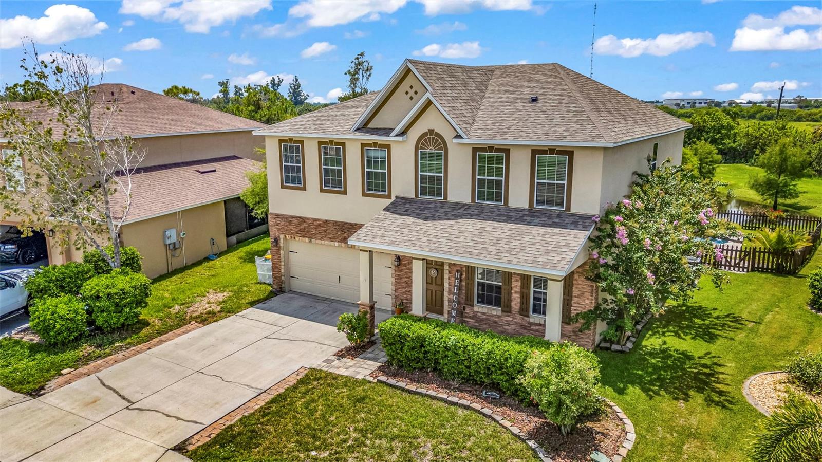 2724 SUNCOAST LAKES BOULEVARD