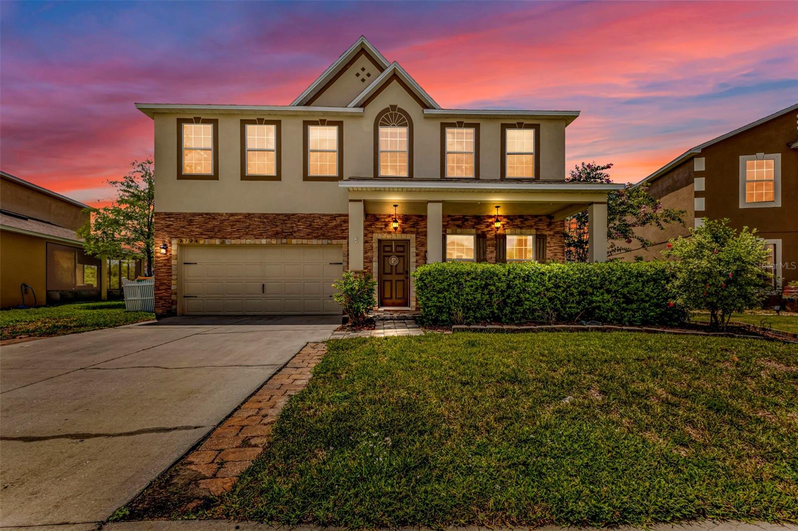2724 SUNCOAST LAKES BOULEVARD