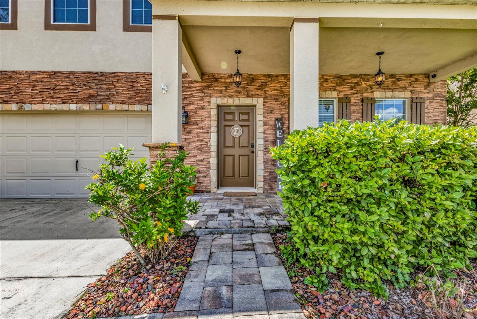 2724 SUNCOAST LAKES BOULEVARD