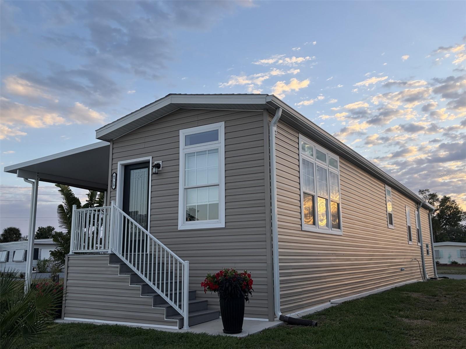 HOLIDAY PARK - Residential