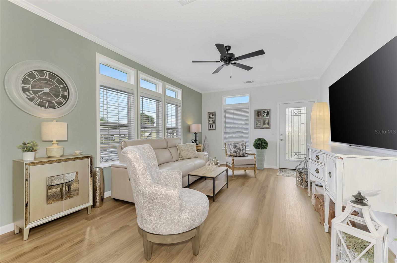 HOLIDAY PARK - Residential