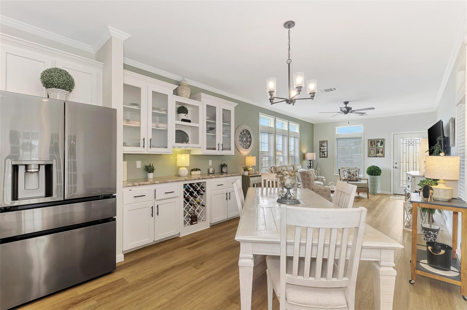 HOLIDAY PARK - Residential