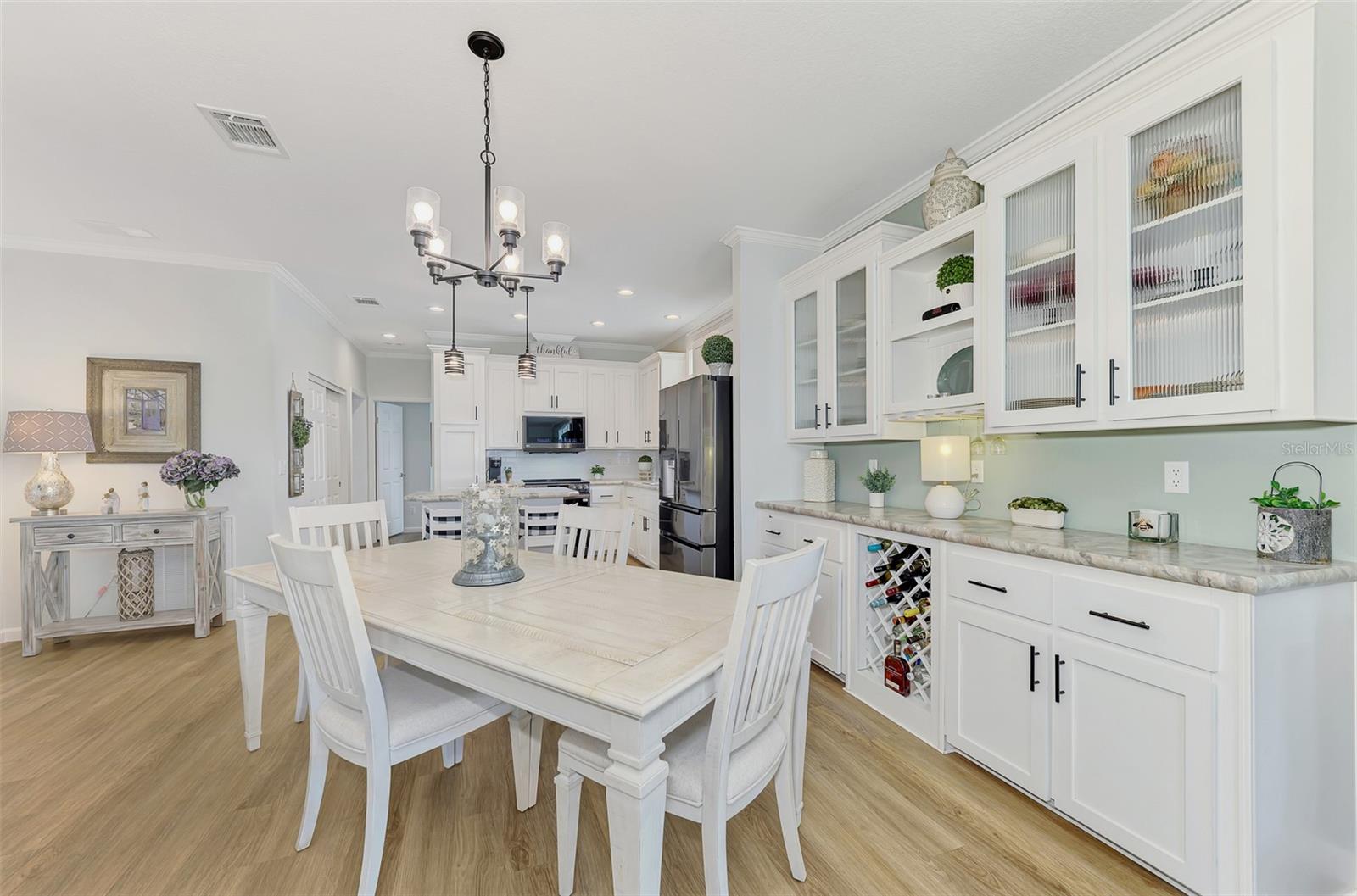 HOLIDAY PARK - Residential