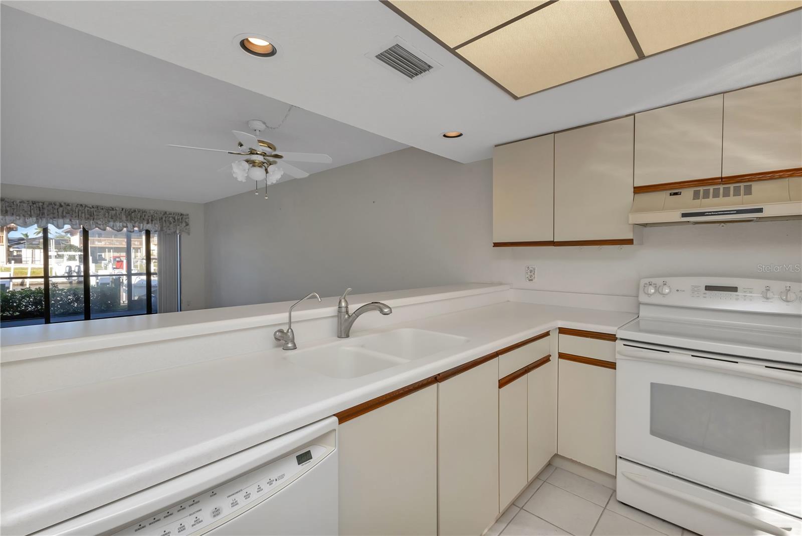 BRIDGE POINT 02 - Residential