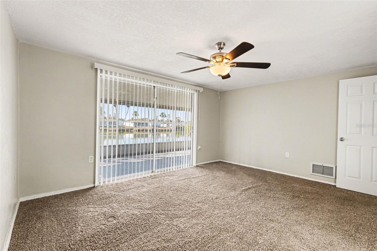 REGENCY PARK - Residential