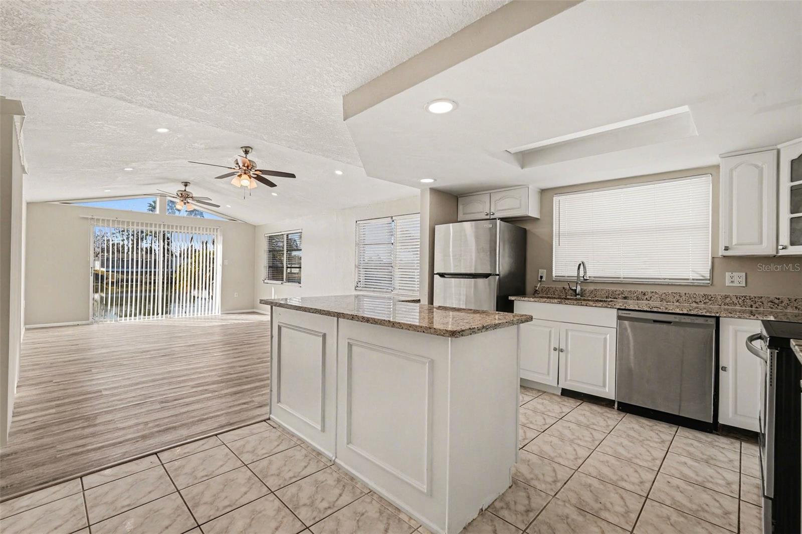 REGENCY PARK - Residential