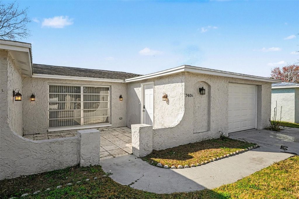 Photo of 7406 E Westwind Drive, Port Richey, FL 34668 (MLS # O6380876)