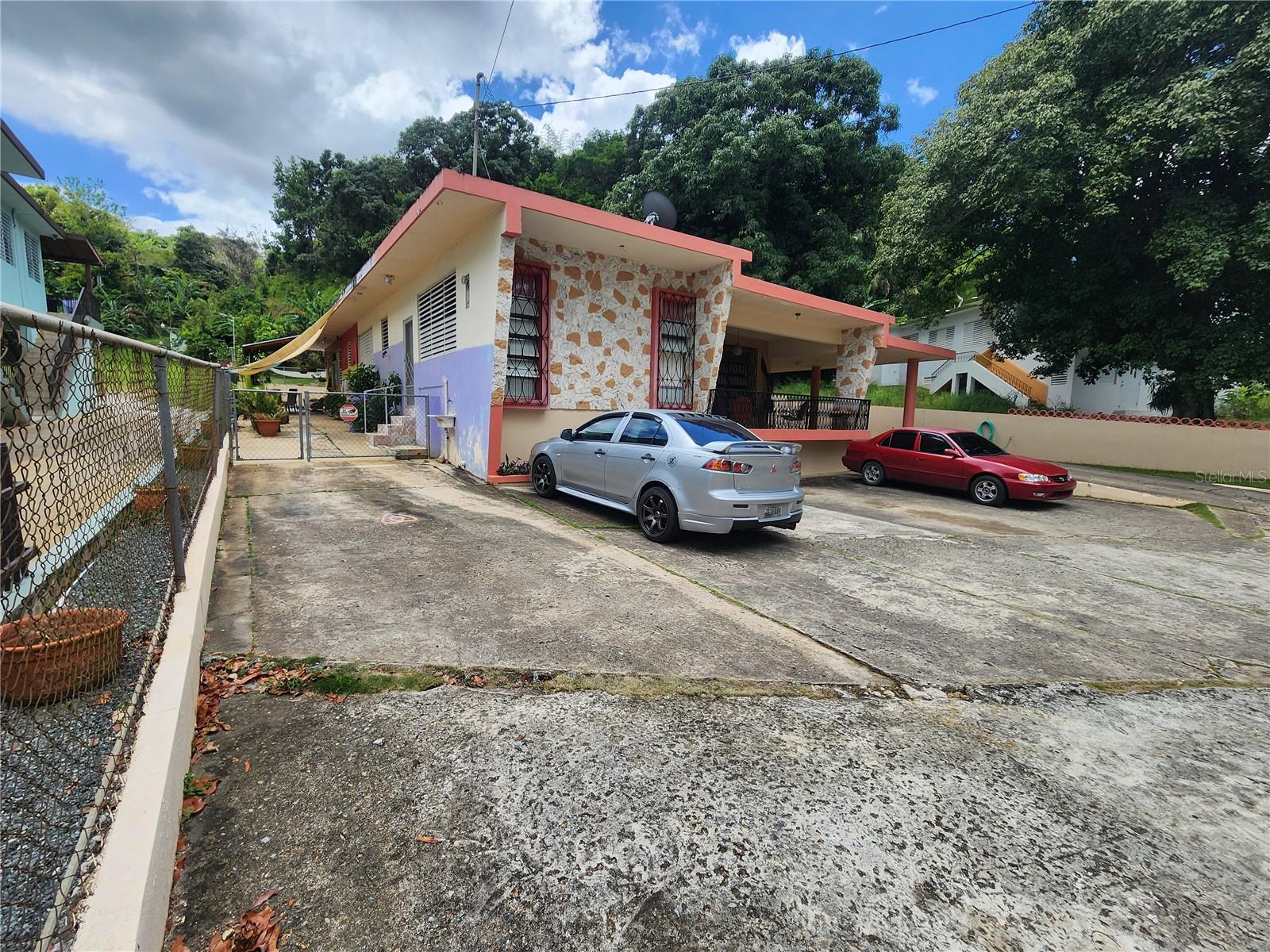 Carr. 347 Km.1.8 BO. SABANA GRANDE ABAJO, SECTOR EL COTTO