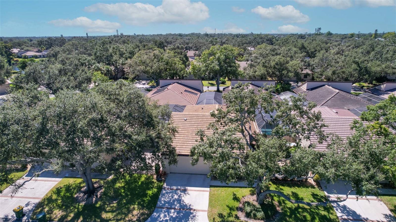GLEN OAKS MANOR HOMES PH 2 - Residential Lease