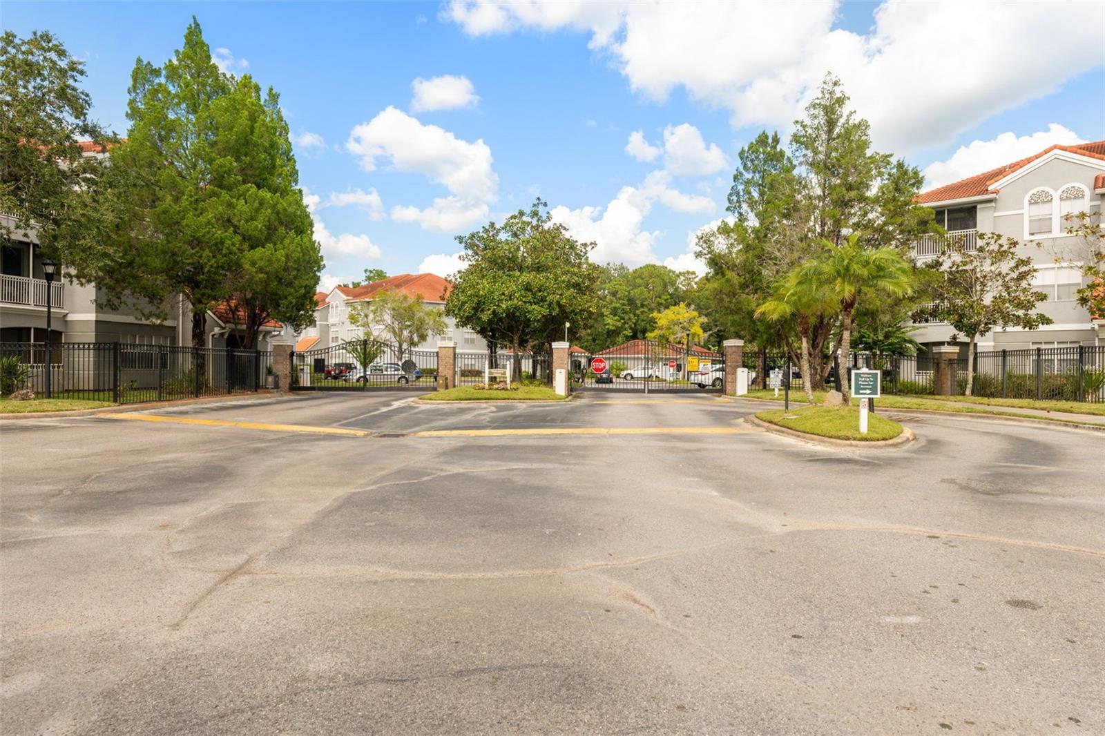 THE ENCLAVE AT RICHMOND PLACE - Residential