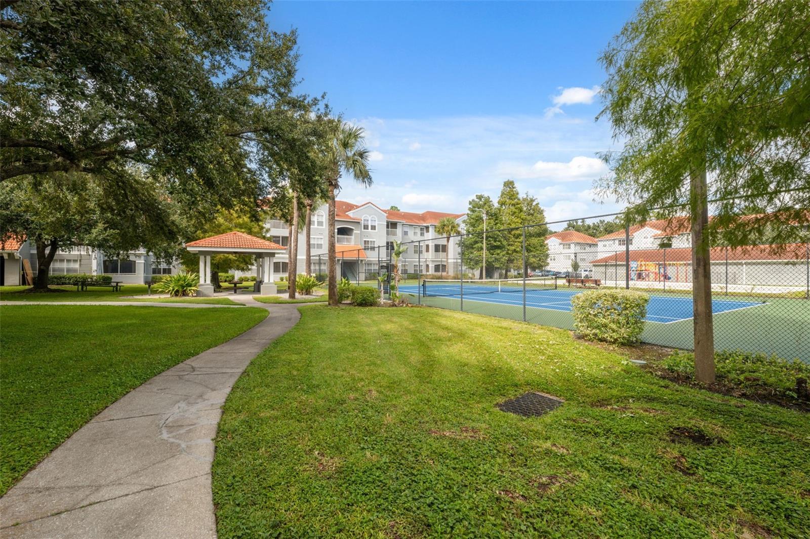 THE ENCLAVE AT RICHMOND PLACE - Residential