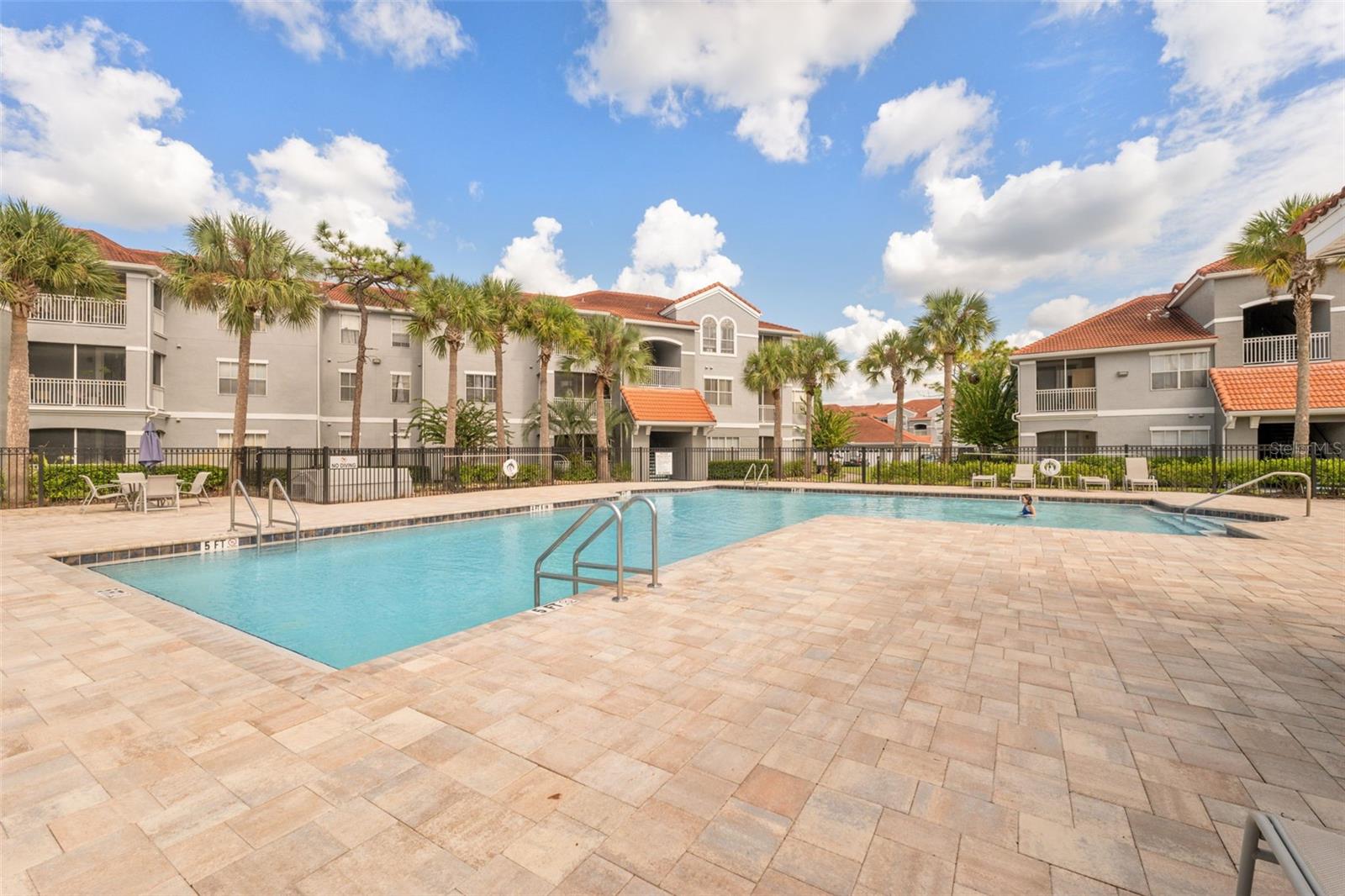 THE ENCLAVE AT RICHMOND PLACE - Residential
