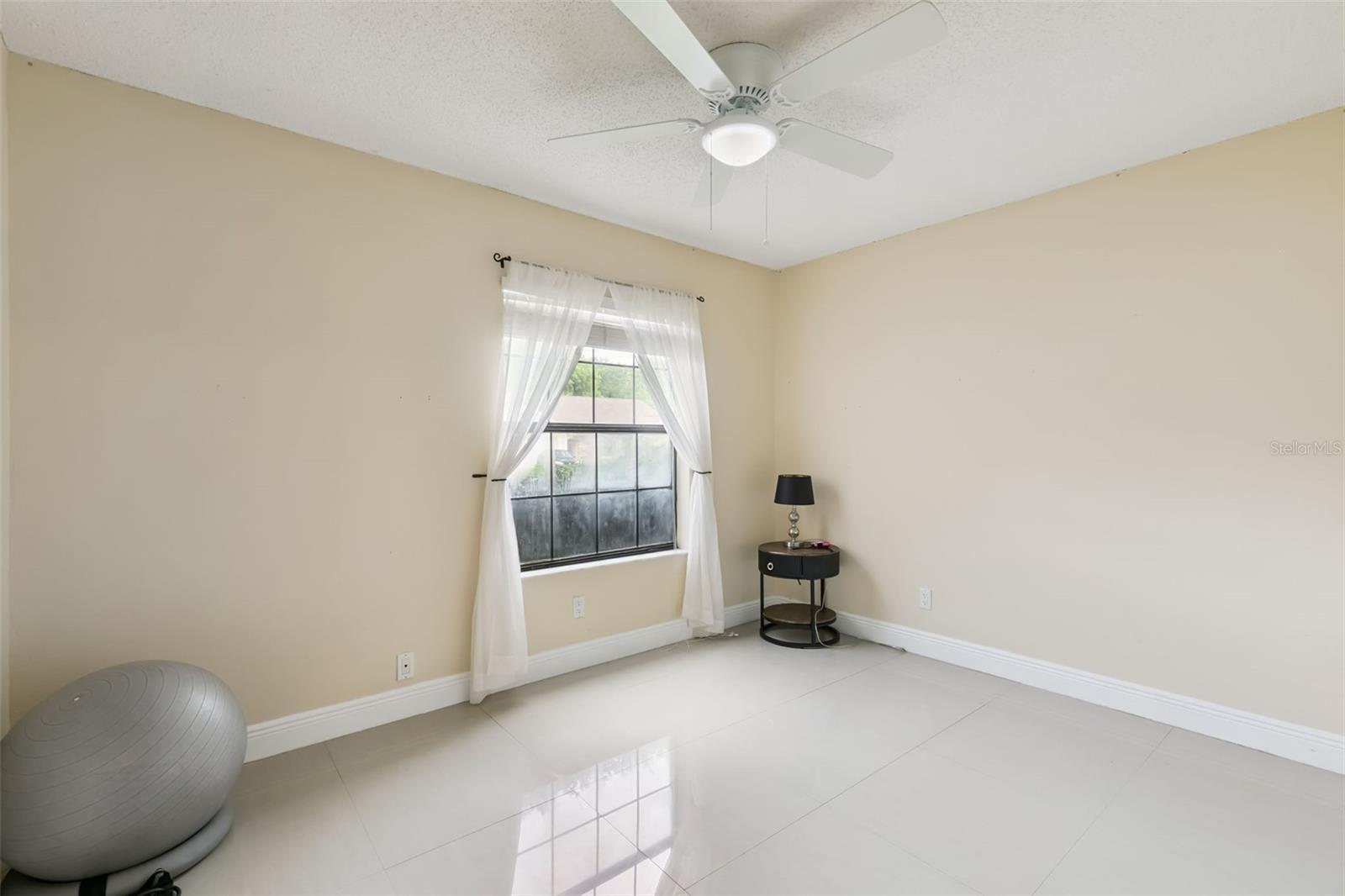 HILLS OF LAKE MARY PH 3 - Residential