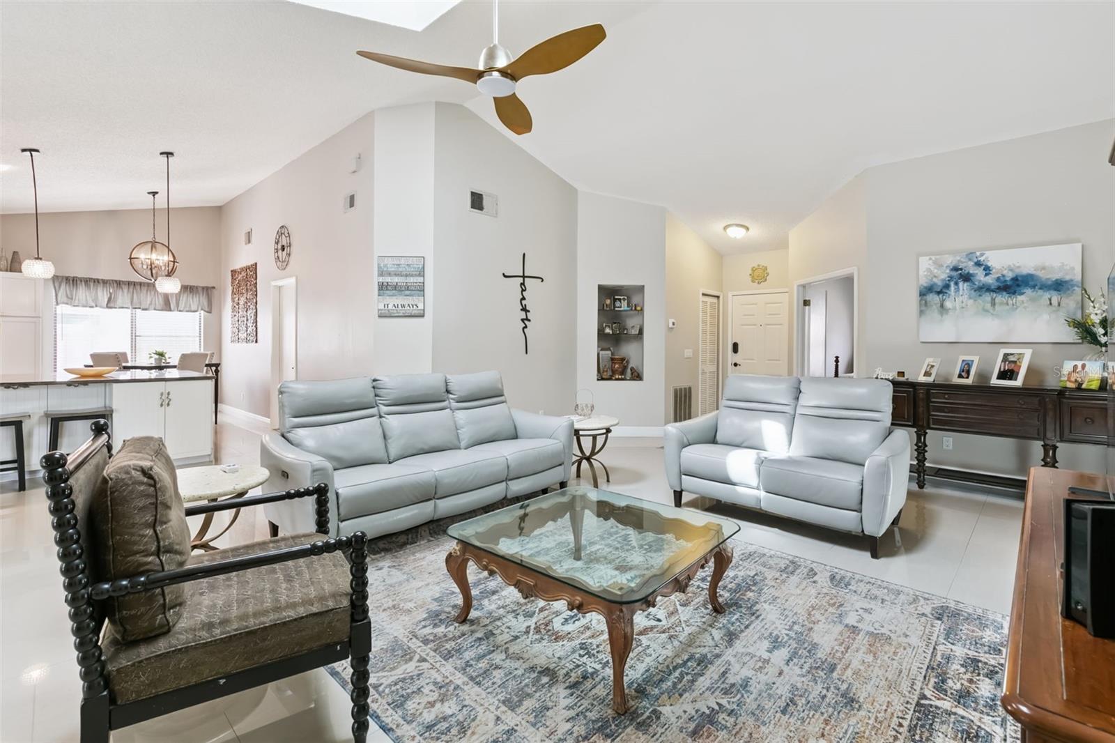 HILLS OF LAKE MARY PH 3 - Residential