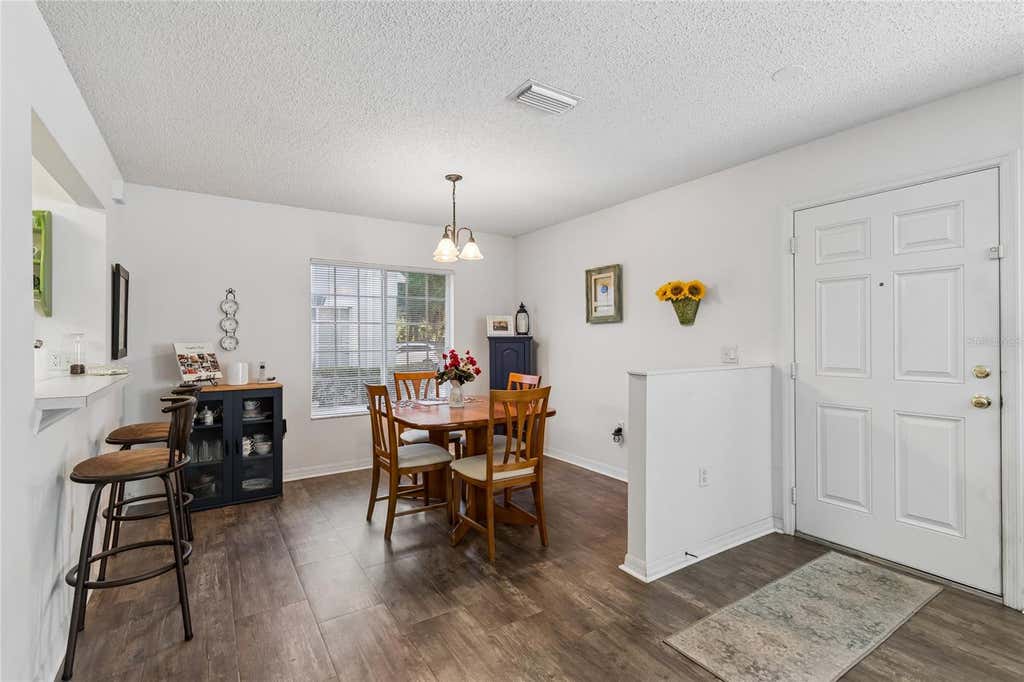Photo of 4009 Dolphin Drive, Tampa, FL 33617 (MLS # TB8540971)