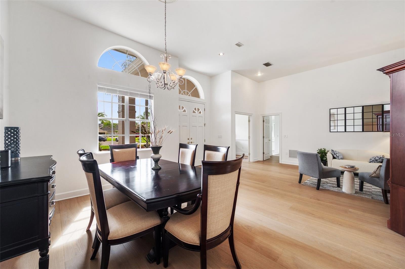 6212 NIMES COURT