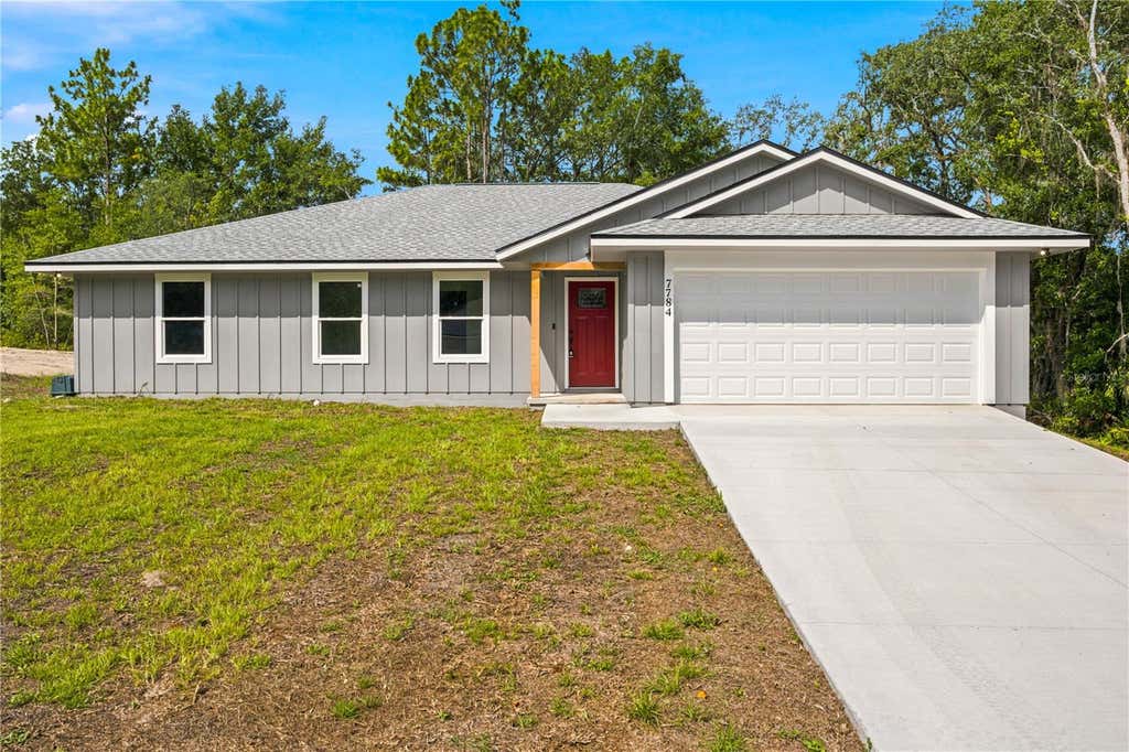 Photo of 7784 SW 146th Lane Road, Ocala, FL 34473 (MLS # OM728001)