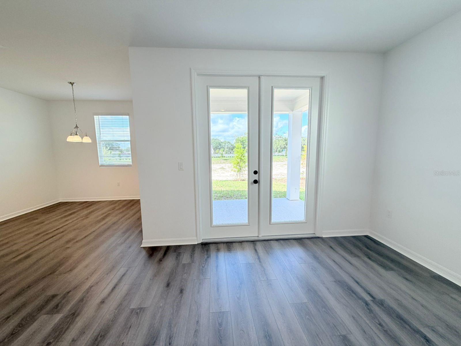 TRAILSIDE COMMUNITY OF MOUNT DORA - Residential Lease