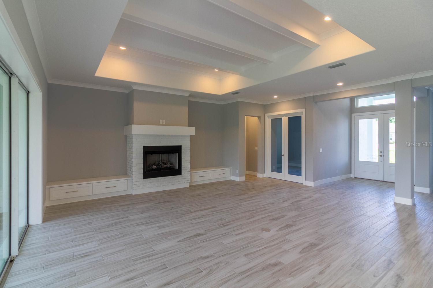 JULIETTE FALLS - Residential