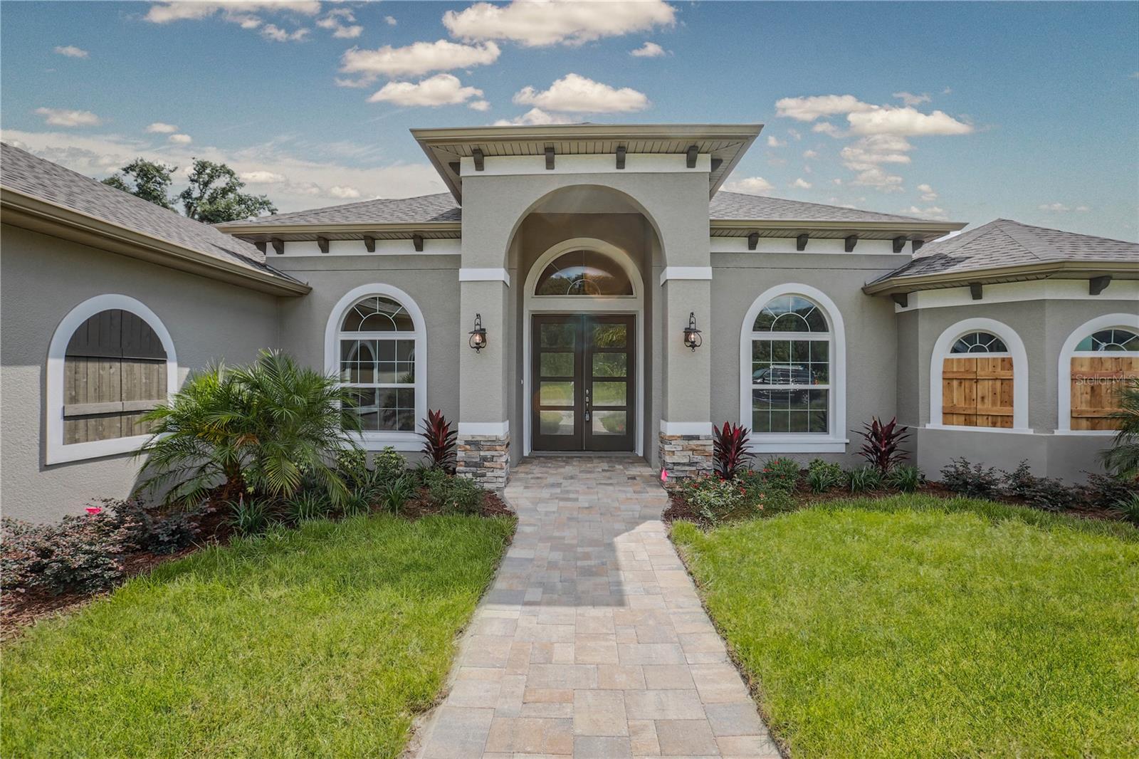 JULIETTE FALLS - Residential