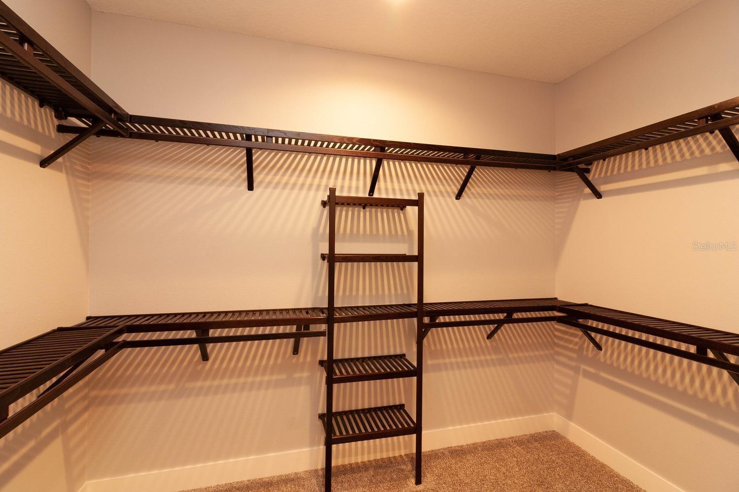 JULIETTE FALLS - Residential