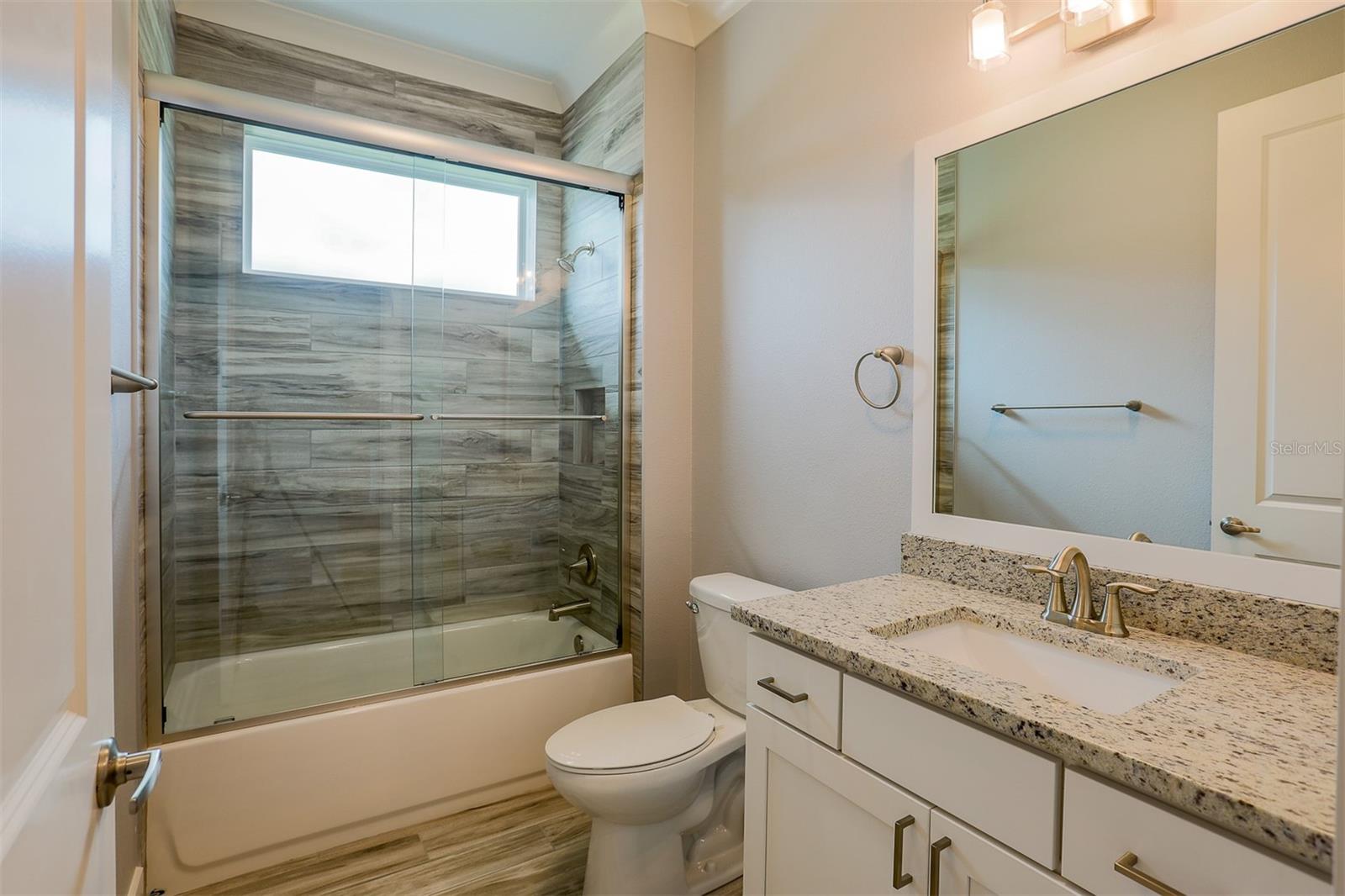 JULIETTE FALLS - Residential