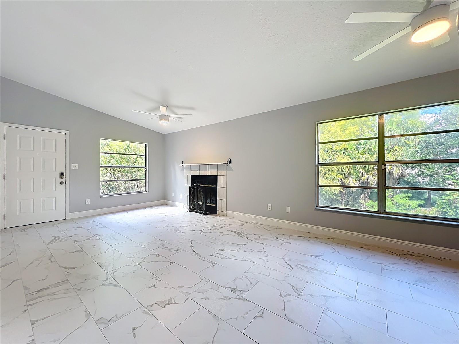 SOUTHBROOKE CONDO PH 01 - Residential