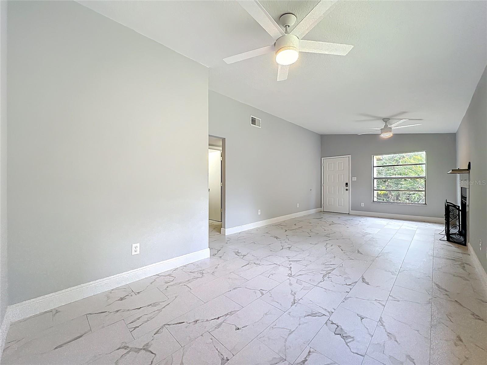 SOUTHBROOKE CONDO PH 01 - Residential