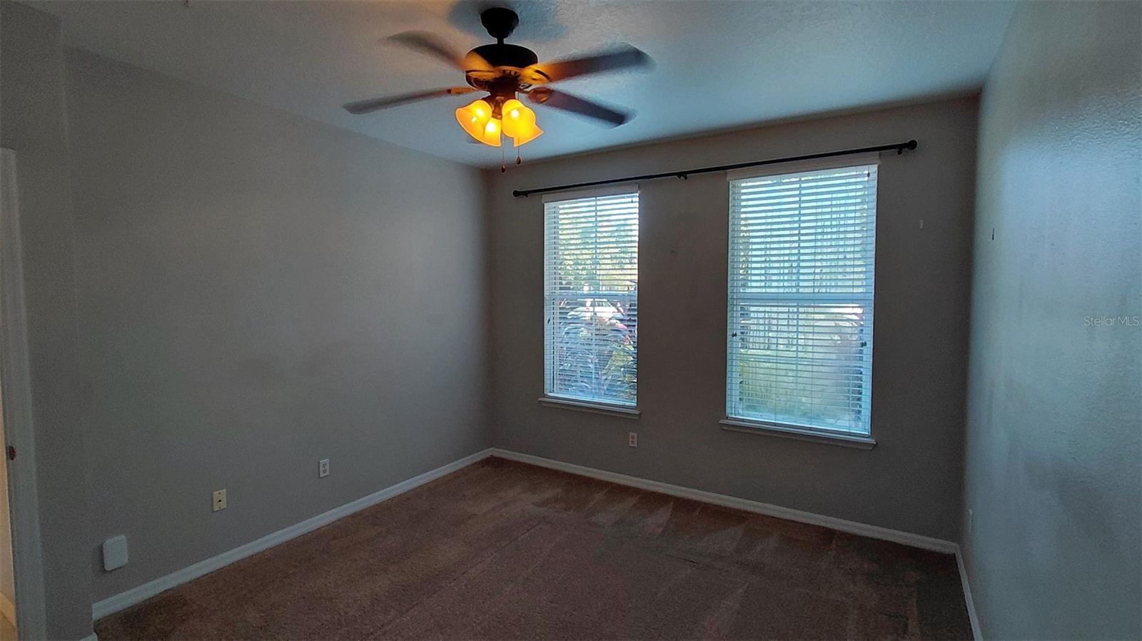 LAKESIDE/LKS/WINDERMERE A CONDO - Residential Lease