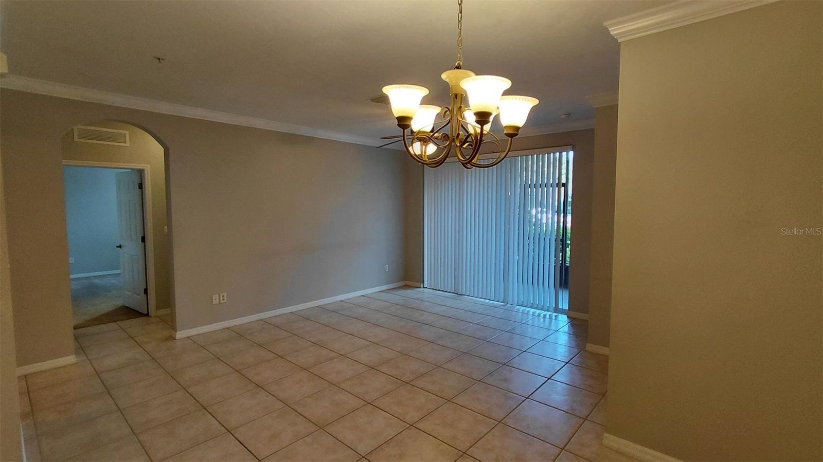 LAKESIDE/LKS/WINDERMERE A CONDO - Residential Lease