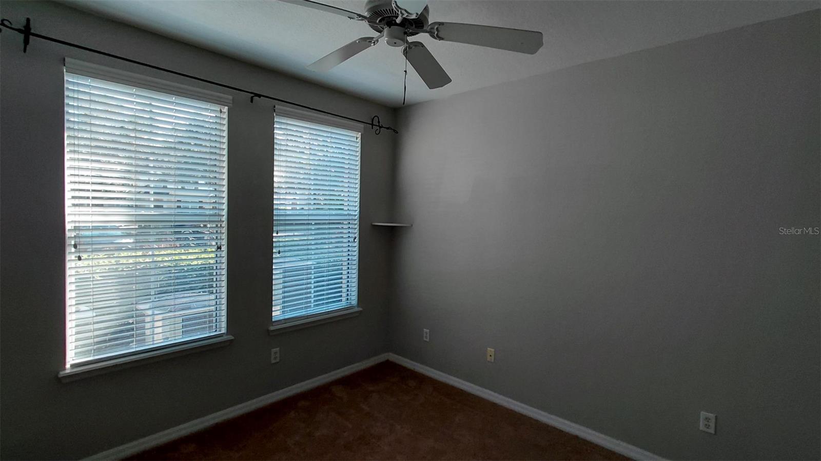 LAKESIDE/LKS/WINDERMERE A CONDO - Residential Lease