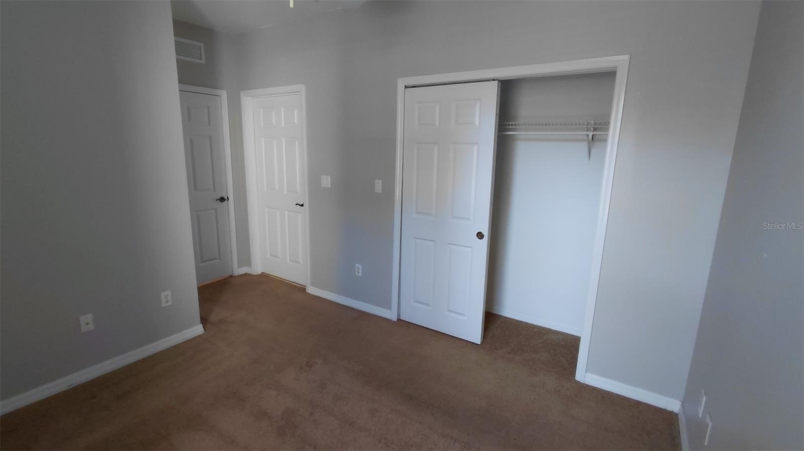 LAKESIDE/LKS/WINDERMERE A CONDO - Residential Lease