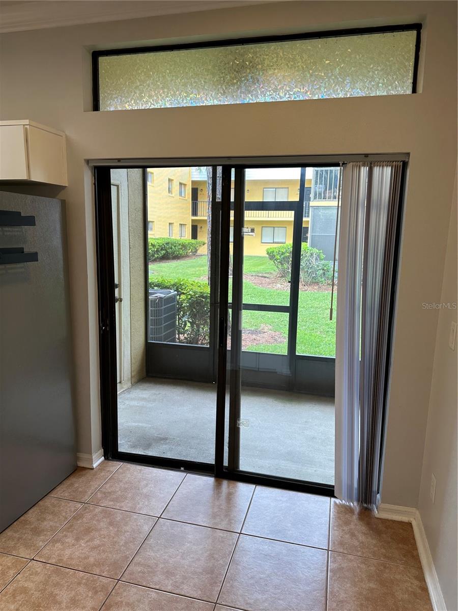 RESERVE/LAKEVIEW CONDO - Residential Lease